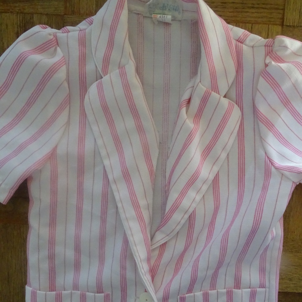 VINTAGE PRETTY BRAND BLAZER/JACKET